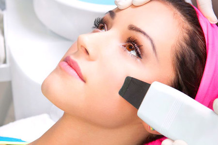 Ультразвуковая чистка лица